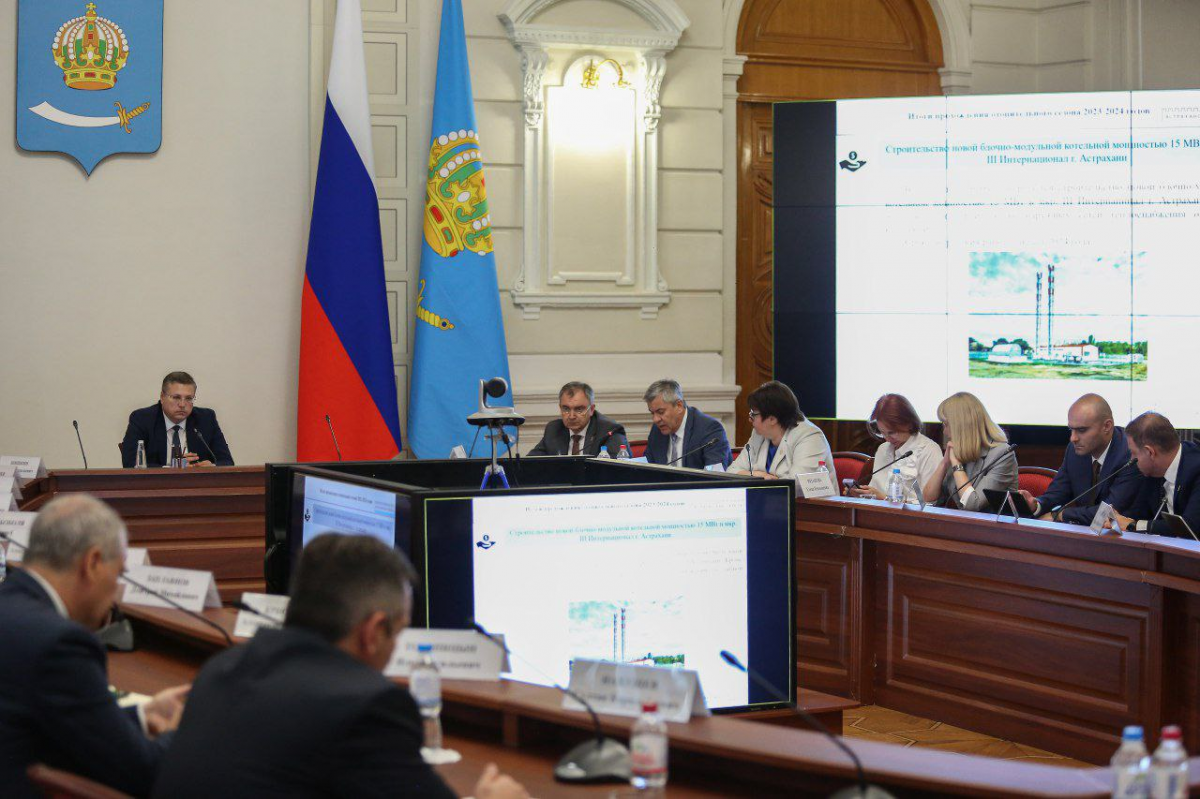 В Астрахани могут начать назначать чиновников по-новому