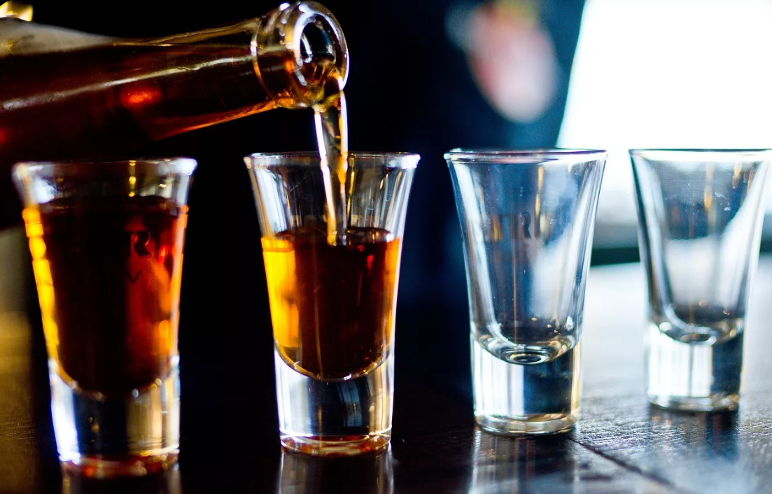 На Алтае начали действовать новые правила продажи спиртных напитков