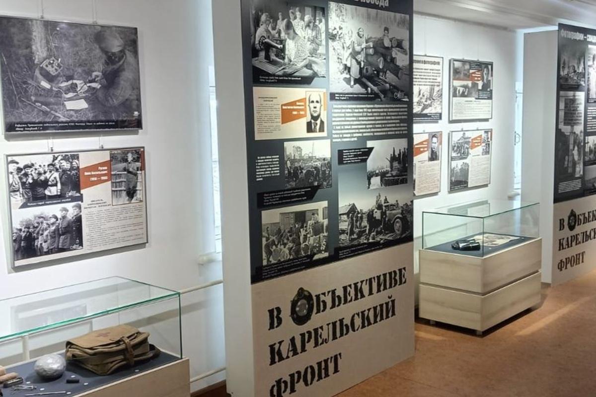 В Карелии открылась выставка «В объективе Карельский фронт»
