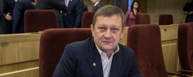 Уволенный директор новосибирской клиники Мешалкина покинет Заксобрание