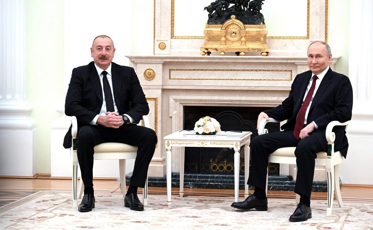 Азербайджанская делегация в Москве: тайные и явные детали встречи Путина и Алиева