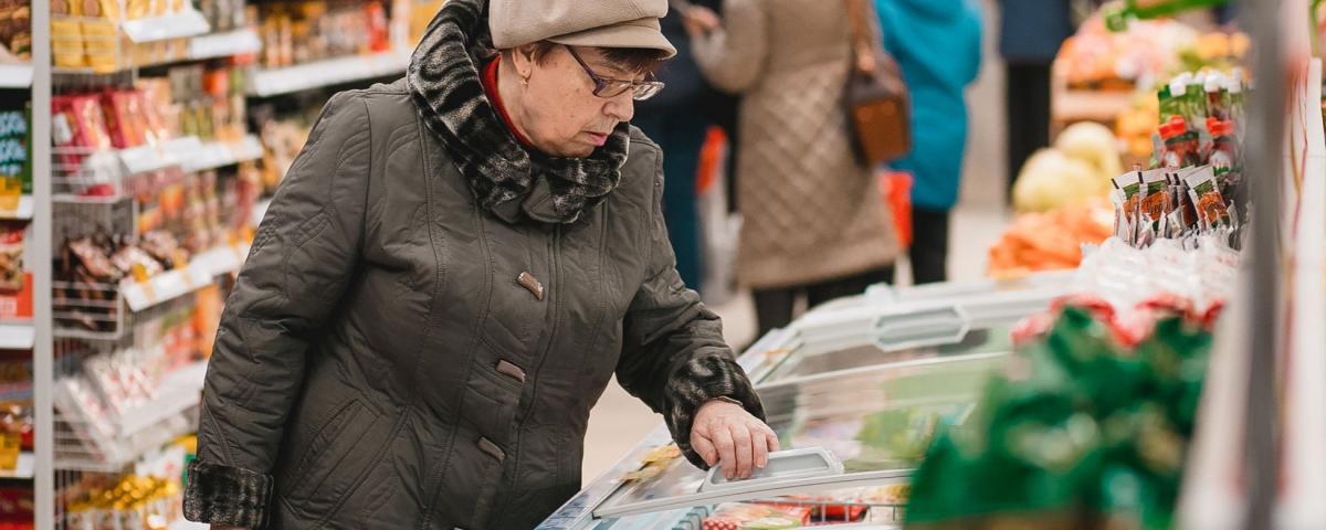 Экономист Гринберг призвал россиян не бояться введения продуктовых карточек