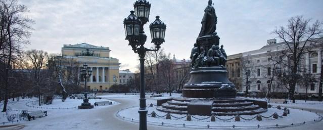 В Петербурге проверяли Екатерининский сад из-за подозрительного пакета