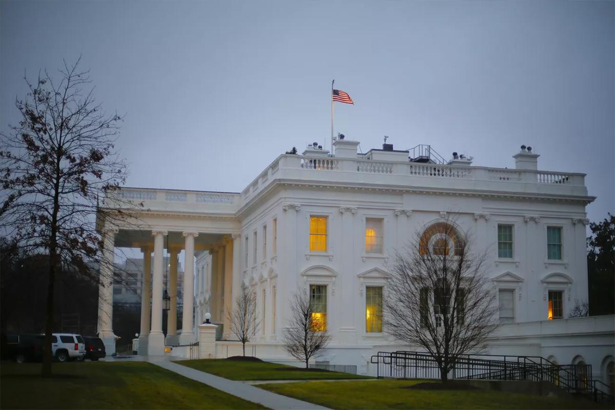 Сотрудникам службы США из-за ошибки дали доступ к закрытым файлам