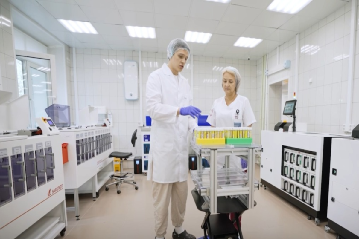 В Москве работают над внедрением в практику логистического робота для лабораторий