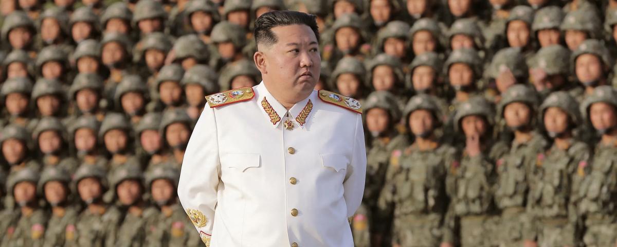 Ким Чен Ын поручил ускорить подготовку для борьбы с враждебными шагами США