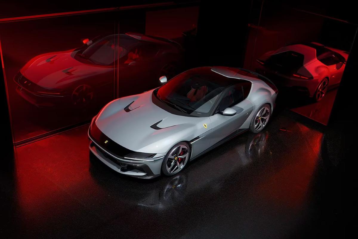 Редкие Ferrari 12Cilindri появились в Москве: всего 999 экземпляров в мире