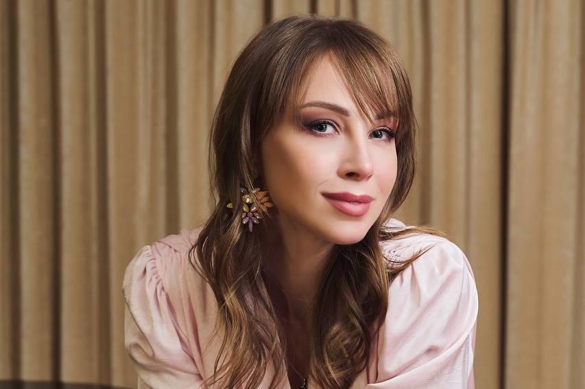 16 лет этого брака сочтены: Полину Диброву заподозрили в измене. Кто новый избранник жены ведущего?