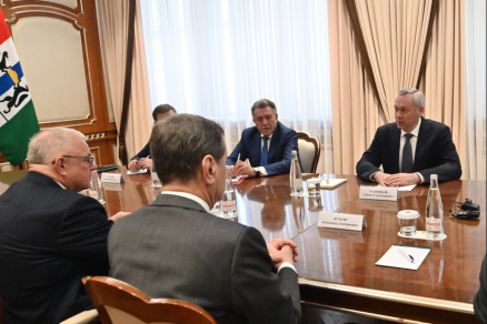 Губернатор Андрей Травников обсудил с депутатами Госдумы от Новосибирской области бюджетные приоритеты региона