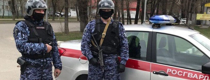 Щелковские росгвардейцы помогли с эвакуацией жильцов в загоревшемся доме во Фрязино