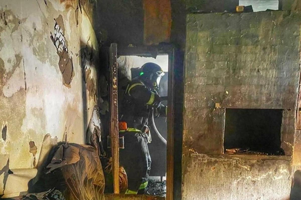 СК проводит проверку по факту гибели пенсионерки при пожаре в Шадринске