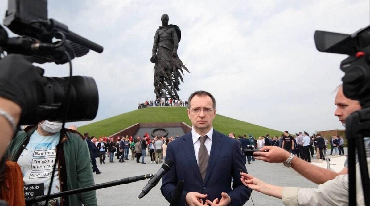 Какой ещё украинский язык? За что на Западе боятся историка, политика и дипломата Владимира Мединского