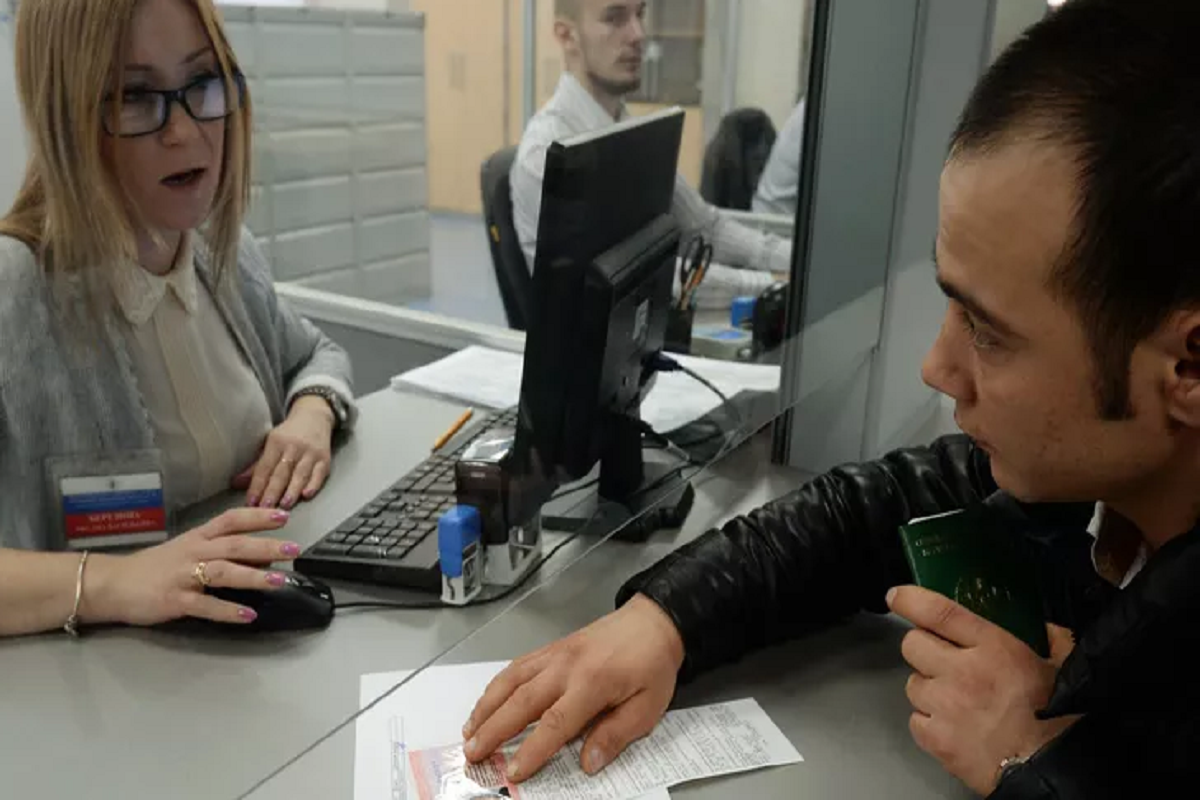 В НСО задумались о сокращении доли иностранных работников