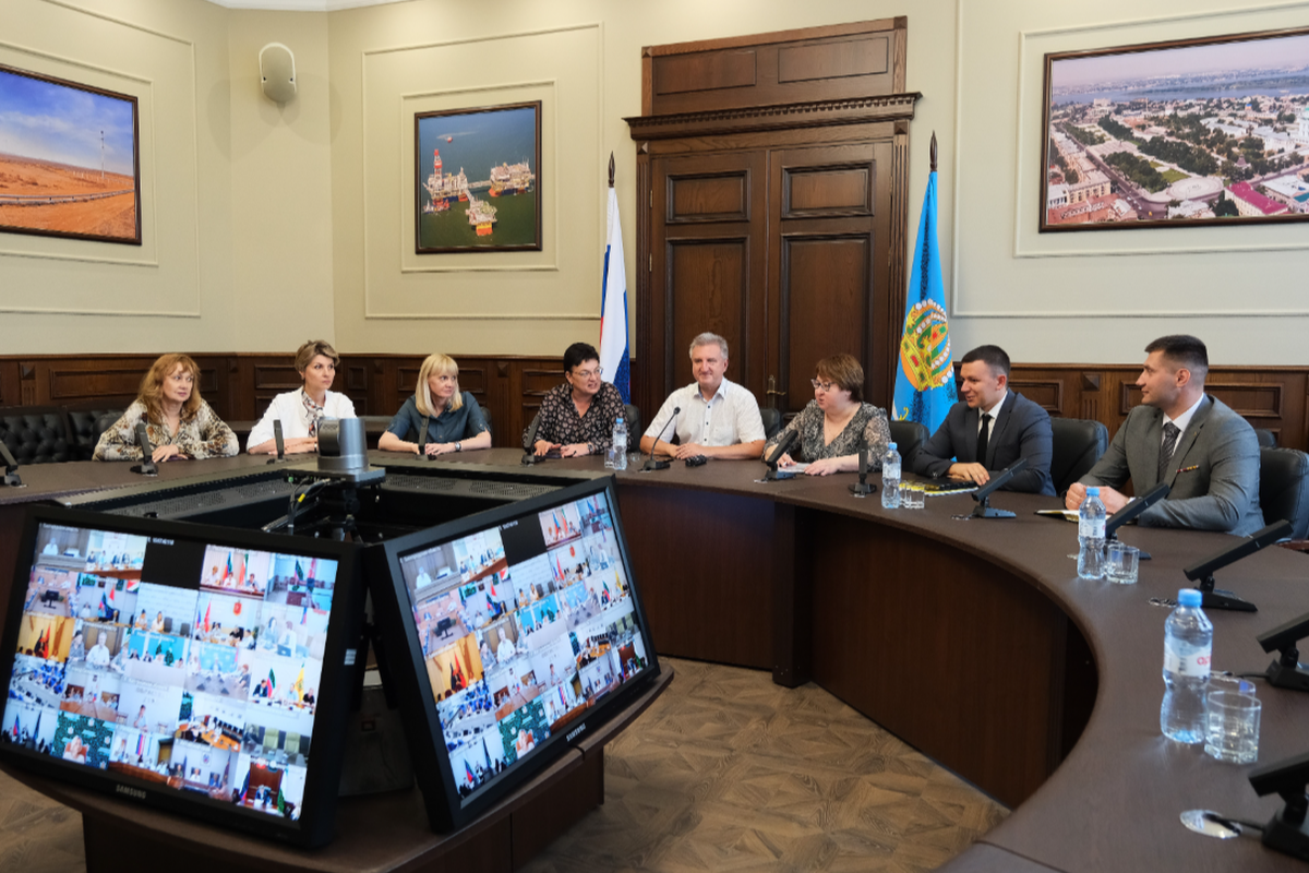 Приоритеты демографической политики обсудили на «правительственном часе» в Государственной Думе РФ