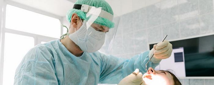 Стоматологические услуги в России подорожают до 30% к Новому году