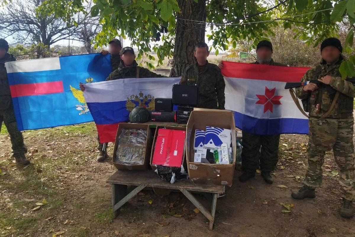 Мордовские сотрудники УФСИН отправили бойцам гуманитарную помощь