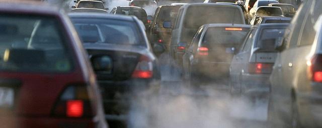 В воздухе двух районов Казани выявлено превышение нормы формальдегида и оксида углерода