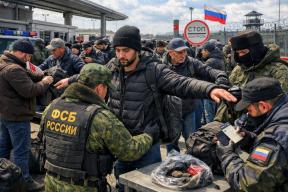 Полиция и ФСБ выявили нарушения миграционного законодательства на предприятии в Туле