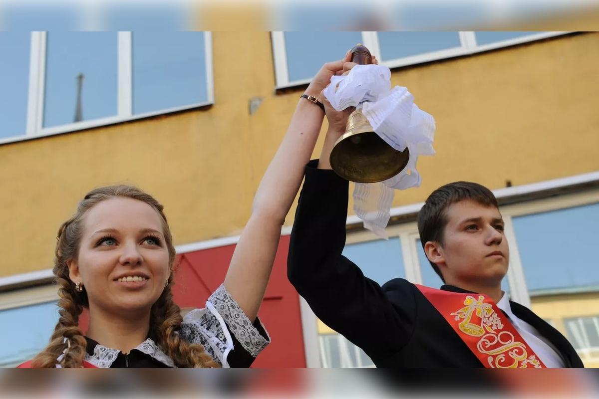В Воронеже вновь отменили общегородской выпускной