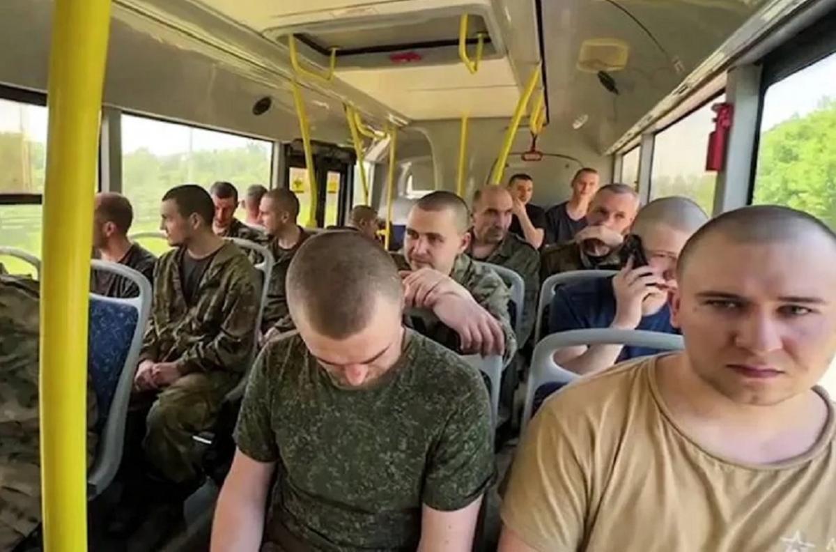 После напряженных переговоров в Приангарье из украинского плена вернутся четыре бойца СВО