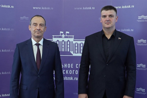 Юрий Бурлачко провел встречу с участником проекта «Герои Кубани»