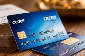 Россияне стали реже пользоваться кредитными картами