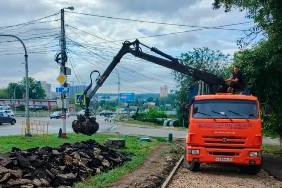 Владимир Быков сообщил о ремонте пешеходных дорожек в Саранске