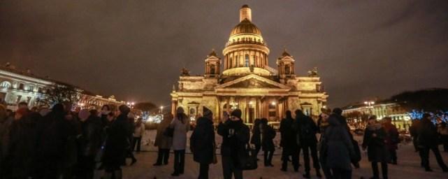 СМИ: Передача Исаакиевского собора РПЦ не согласована с Путиным