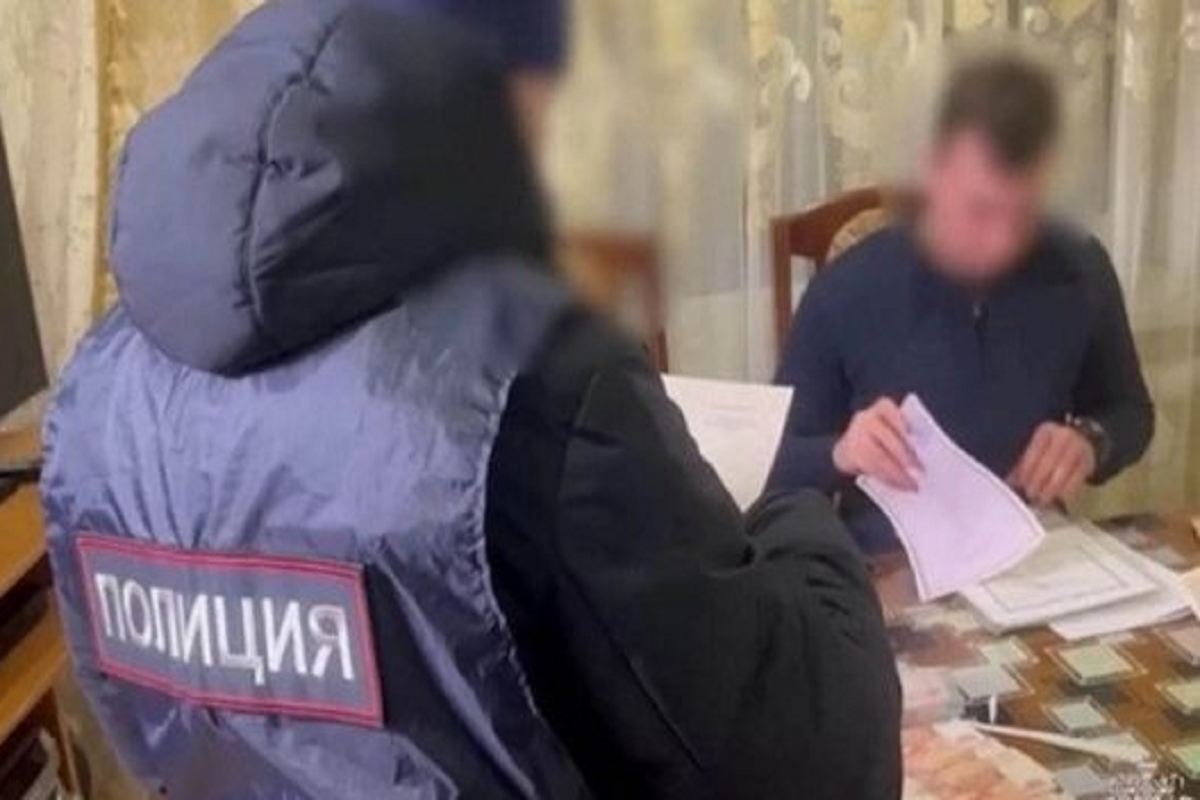 В Ульяновске задержали группу мошенников, отбиравших жилье у зависимых людей