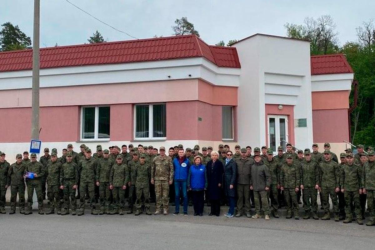 Девять бойцов из Иркутской области вернулись в Россию в рамках обмена с Украиной