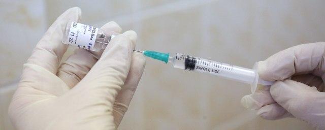 Эксперт прокомментировал случаи осложнений после вакцины от Pfizer