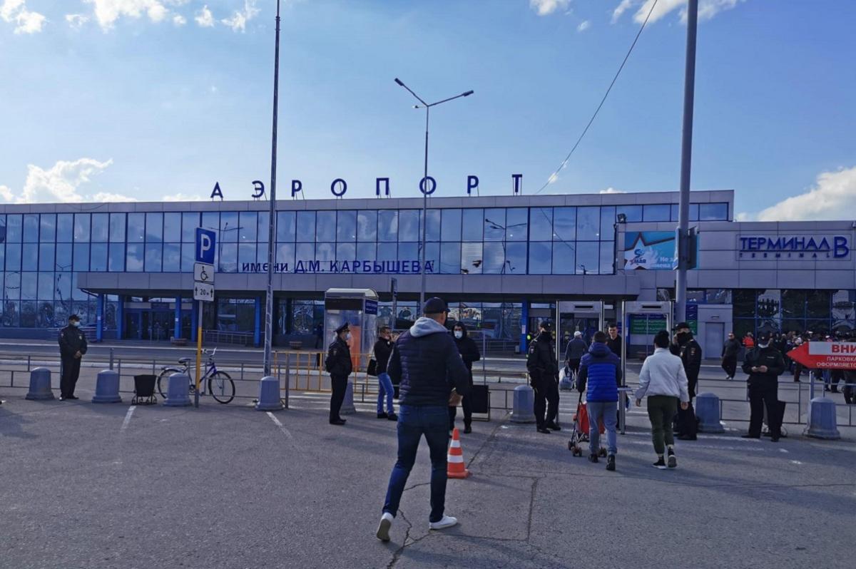 Возле омского аэропорта с 4 февраля открылась вторая платная парковка