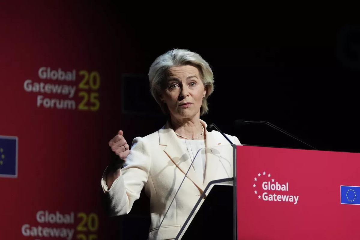 Фон дер Ляйен: Украина столкнется с огромным дефицитом в 2026-2027 годах