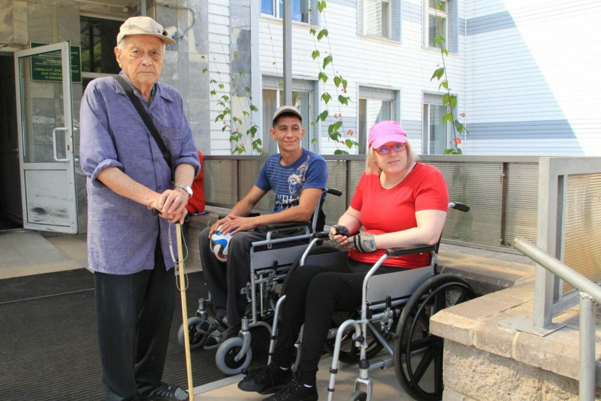 Минтруда Башкирии организовало бесплатную школу по уходу за пожилыми людьми и инвалидами