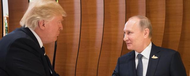 Путин опоздал на встречу с Трампом на полчаса