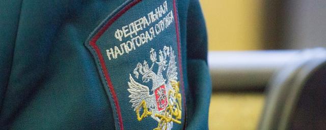 В Тюмени под звуки гимна РФ подрались налоговики