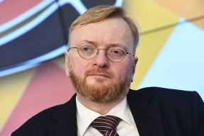 Депутат Госдумы выступил против идеи КПРФ объявить 7 ноября выходным