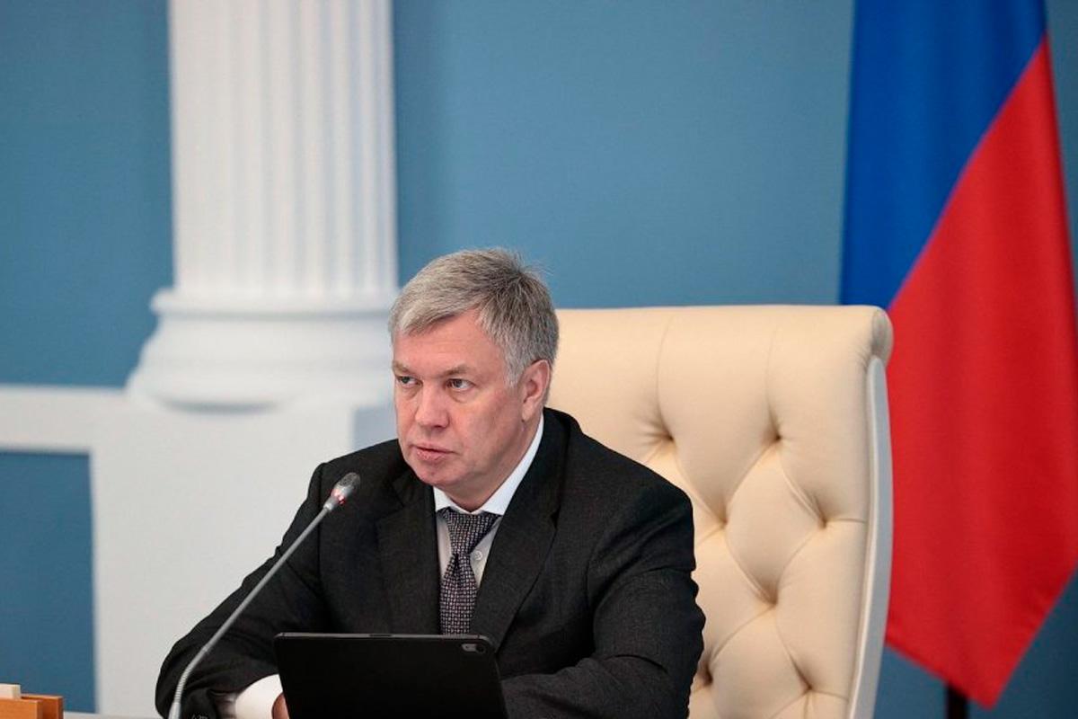 Алексей Русских поручил проверить обстоятельства смерти ученицы в Чердаклинском районе