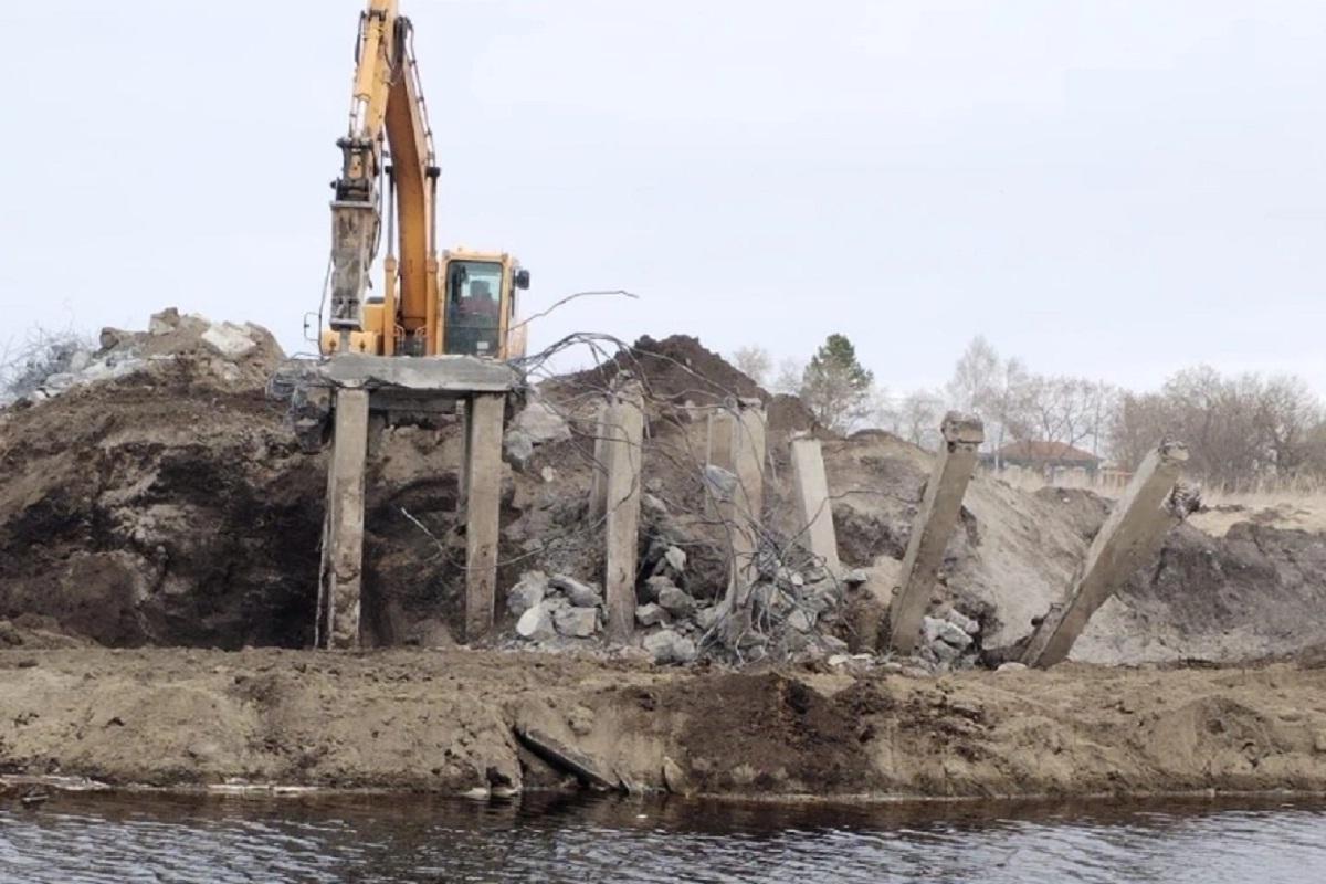 В Новосибирске приступили к ремонту моста через Карасук