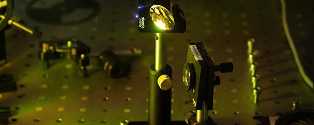 В Петербурге физики разработали сверхбыструю голографическую камеру