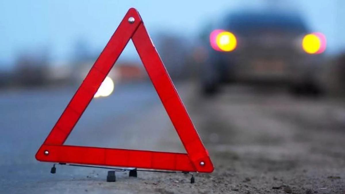 В Брянске водитель сбил 16-летнего подростка и скрылся с места ДТП