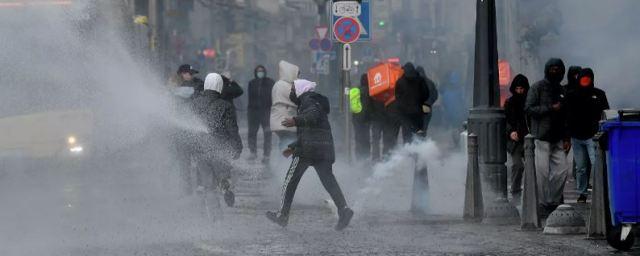 На акции в Бельгии полицейские применили водометы и слезоточивый газ