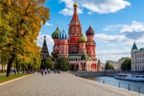 Туризм в России 2025: рост поездок на 7.5%, расходы 1.83 трлн рублей, данные Сбера