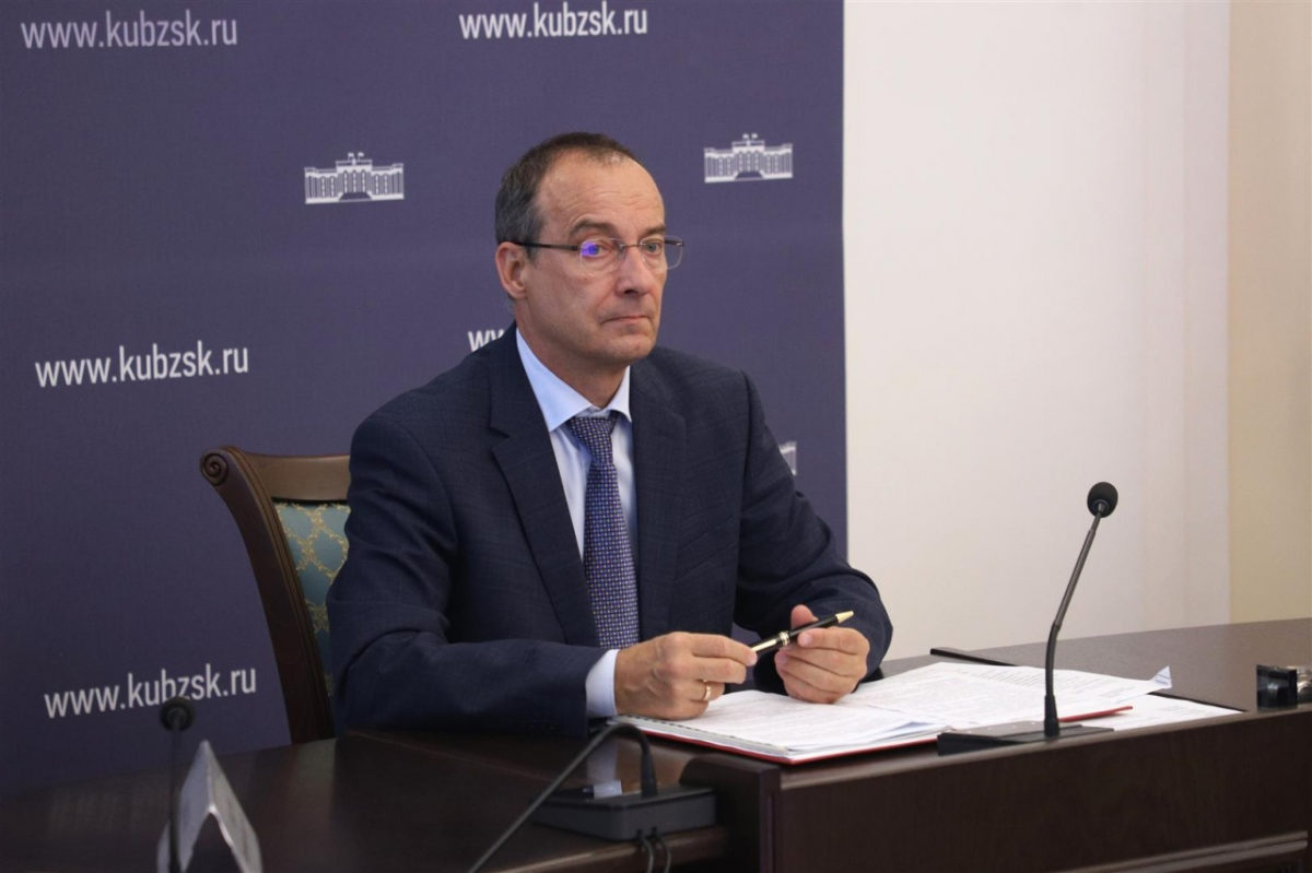 На планерке депутаты ЗСК обсудили меры поддержки кубанских педагогов