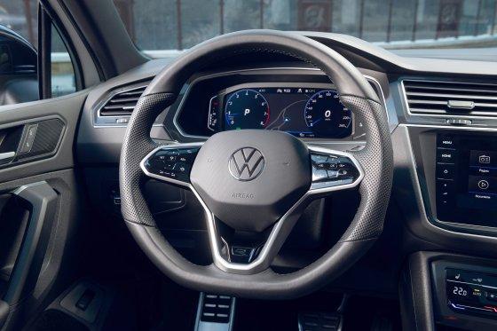 Немцы сдают позиции: Volkswagen с полным приводом может исчезнуть из России навсегда