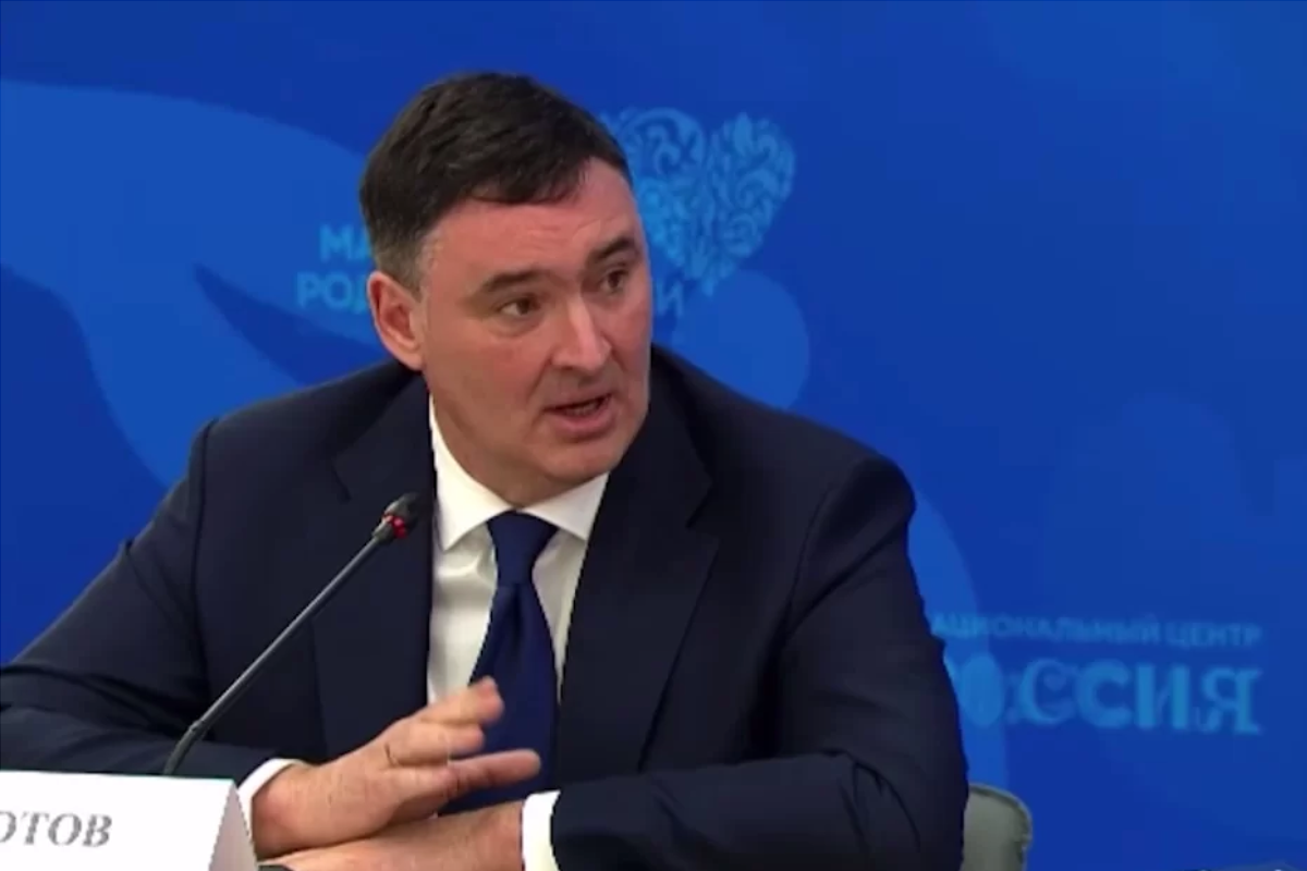 Мэр Иркутска Руслан Болотов поблагодарил Владимира Путина за внимание к муниципалитетам и поддержку