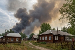 Хакасия в огне и без света: Бученик отчитался о пожарах и рассказал, почему дождь лучше всего
