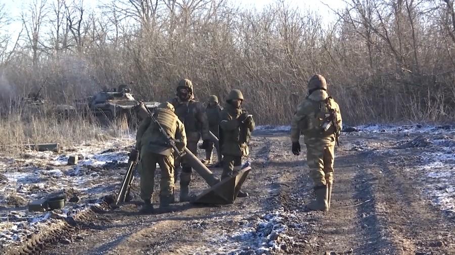 Российские военные вошли в Угледар и закрепились на окраинах города
