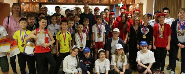 Титулованные спортсмены-гребцы посетили школу в Путилково