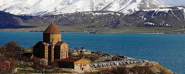 АТОР: у российских туристов набирают популярность транзитные туры в Армению